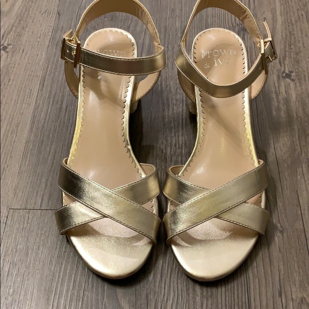 Crown & Ivy Gold Shoes
